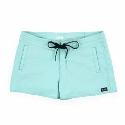 Apparel Traverse Hybrid Fishing Shorts - Women's Essentials Collection